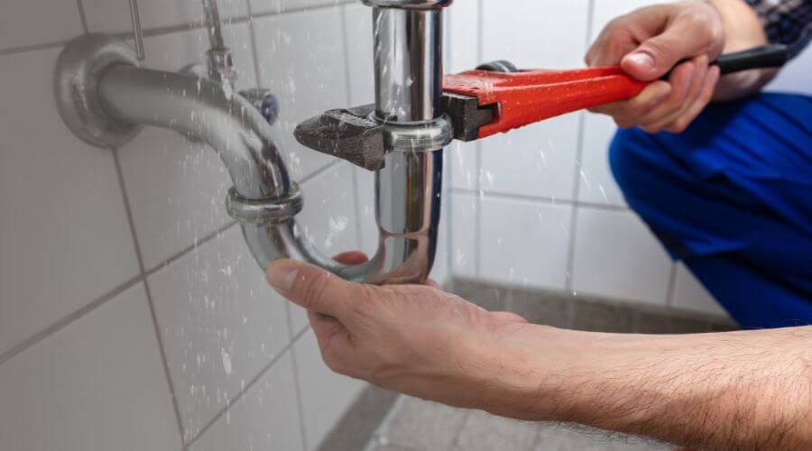 Professional water heater repair in Ottine, TX